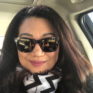 Meet your Posher, Kim